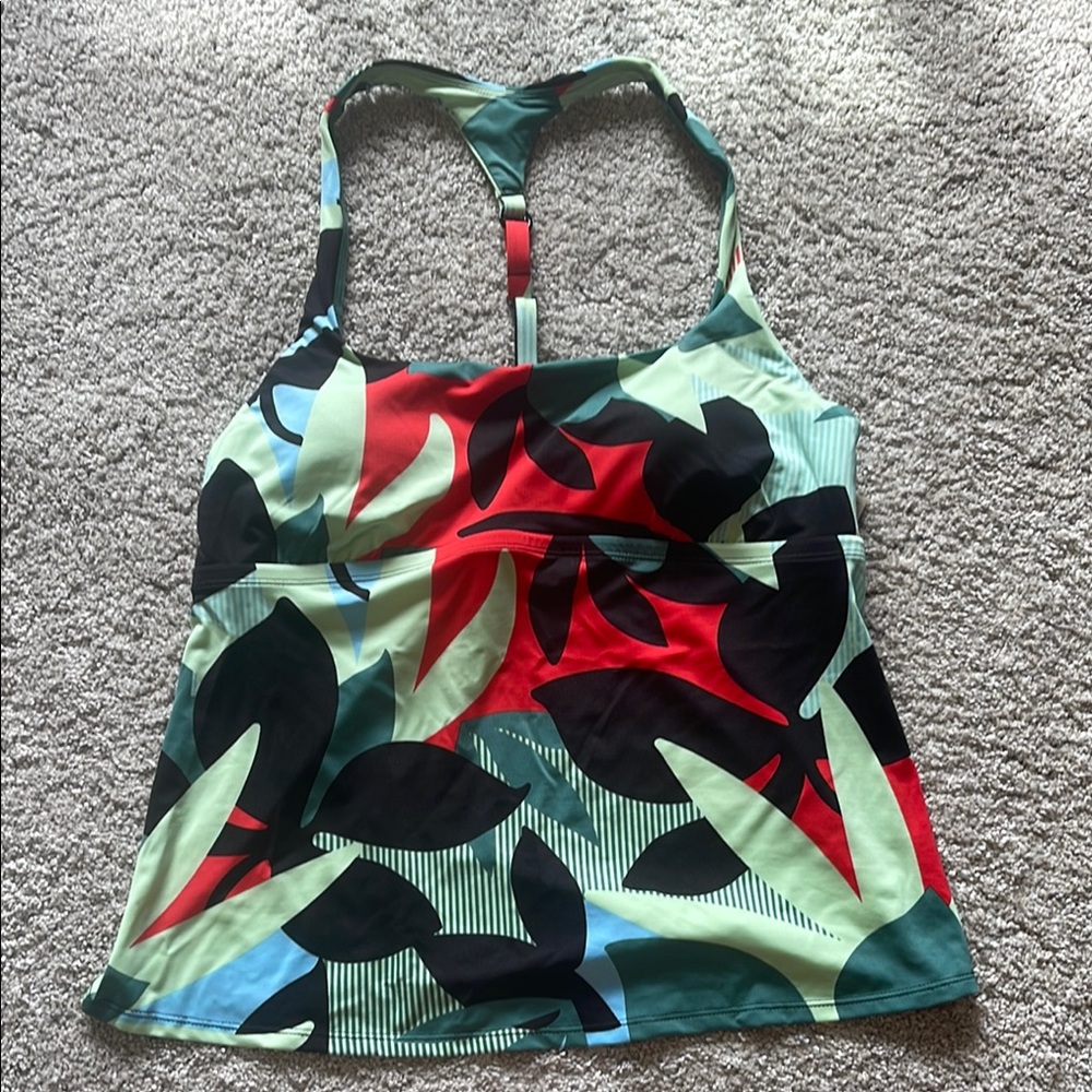 NWT Nike Tankini Top L